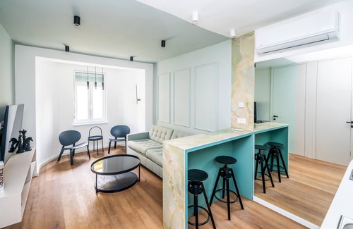 Old Town Apartment | Design Apartment next to Cathedral