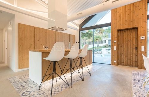 Vallpineda Villa | Design, comfort, and Mediterranean lifestyle 5 mn to Sitges!