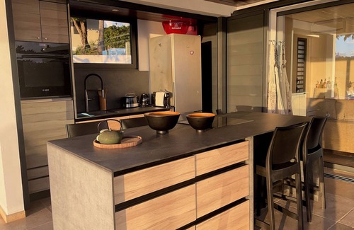 Dampierre Villa | DESIGN PROMONTORY ON THE SEA