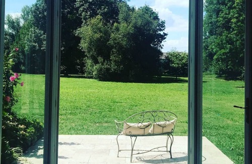 Cours-de-Monsegur House | Designer Villa · Heated Pool & Country Views