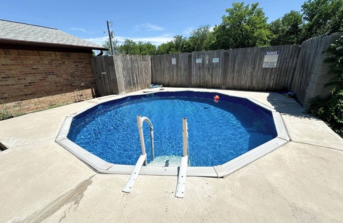 Keller House | Desirable Location Cowboy Pool Awesome Game Room Near Tx Motor Speedway