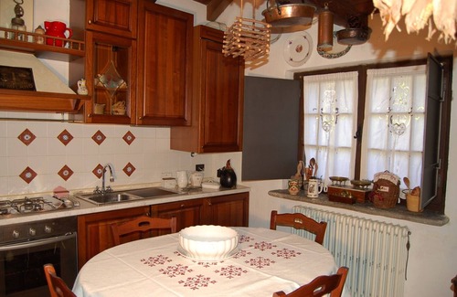 Croveo House | Detached 3½-room rustico with spacious and well-kept garden plot