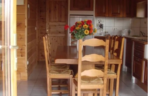 Sirod Ski Chalet | Detached chalet on a farm in the Jura
