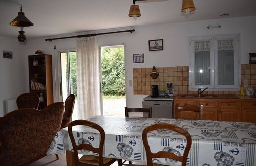 Saint-Georges-d'Oleron House | detached house on the island of Oleron, near beach, large fenced.