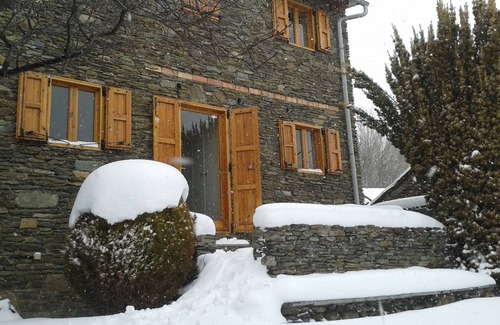 Guils de Cerdanya House | Detached house with private garden, ideal for families with children