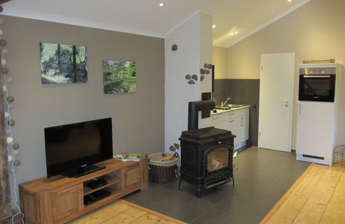 Holzerath House | Detached, romantic cottage for walking and relaxing