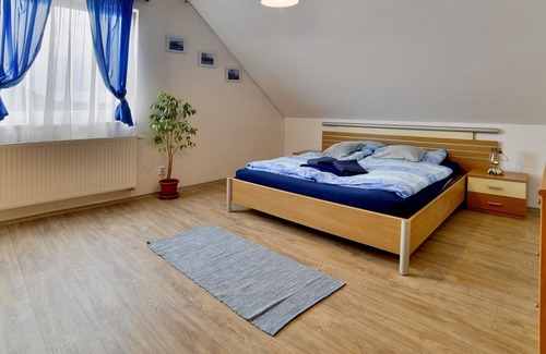 Malsice Villa | Detached villa in South Bohemia with outdoor pool in the fenced garden