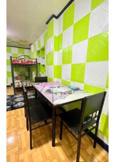 Butuan House | Deyo Guest House Room Green