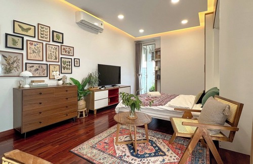 Bach Dang Riverside Apartment | DFour Saigon Apartment at Masteri Millennium - Infinity Pool Salt Water