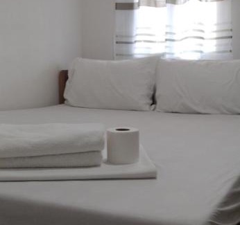 Port Barton House | Dhadas place
