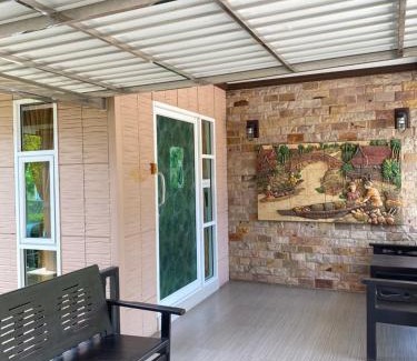 Samut Songkhram Hotel | Dhammachart RiverView
