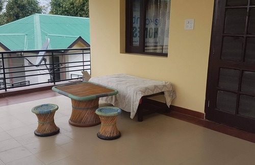 Palampur House | DHOULADHAR SUITE AT EKAANT HOMES