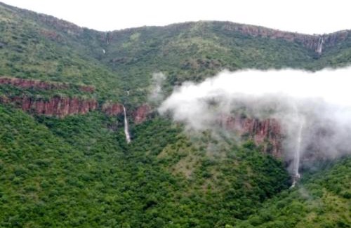 Lydenburg House | Die Boom Guest Farm