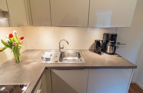 Greetsiel Apartment | Die Ferienwohnung "haus Hamburg" im Erdgeschoss ist Geschmackvoll Eingerichtet u