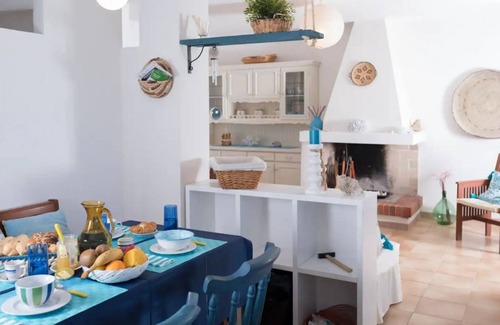 Sas Linnas Siccas Apartment | [Dimora Del Mare] Seaview apartment with garden