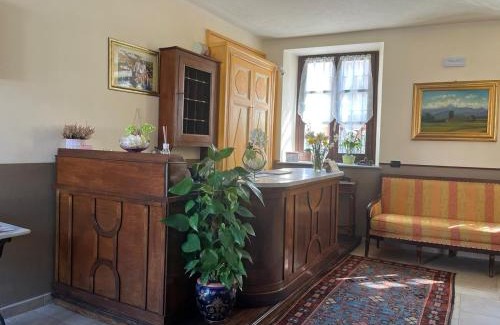 San Secondo di Pinerolo Hotel | Dimora San Secondo