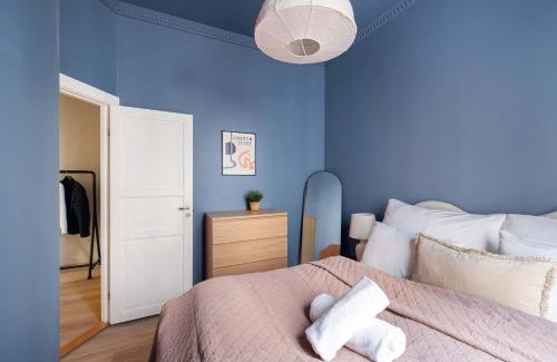 Oslo City Centre Apartment | DINBNB Apartments Enjoy a stylish stay in the heart of the city