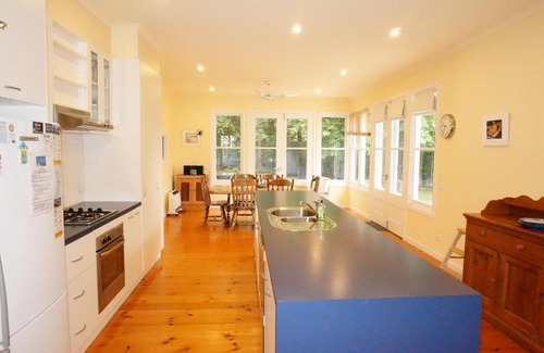 Queenscliff House | Dinghys Rest