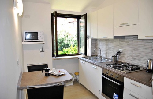 Formia Apartment | DINKY HOME with sea view terrace