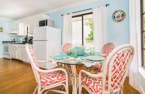 Juno Beach House | DIRECT OCEAN VIEW, STEPS TO BEACH, BOUTIQUE BEACH CHIC TOWNHOME, No Cleaning Fee