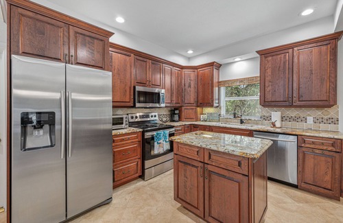 North Beach House | Direct Oceanfront Hideaway Beach House 3 story with Rooftop Terrace!