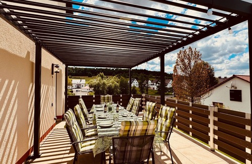 Rixfeld House | Directly on the Vulkanradweg Spacious Holiday Home Taufstein 1 to 6 People