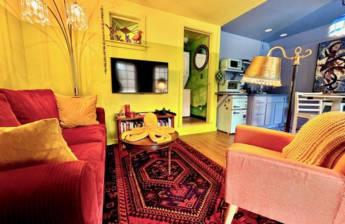 Plainfield Apartment | Disco Den on Toad Road