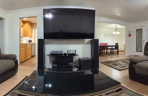 Canyon Rim House | Discover Midvalley charm, just a 9-min drive from University of Utah