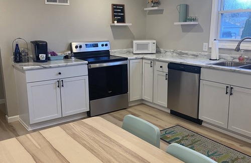 Quincy House | Discover Quincy near Quincy University