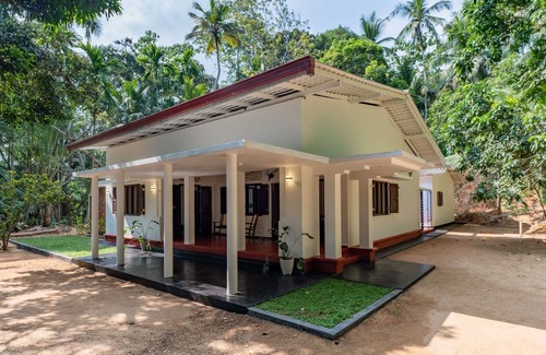Wanchawala Villa | Discover Tranquility: Antique Villa Nestled in Nature's Embrace