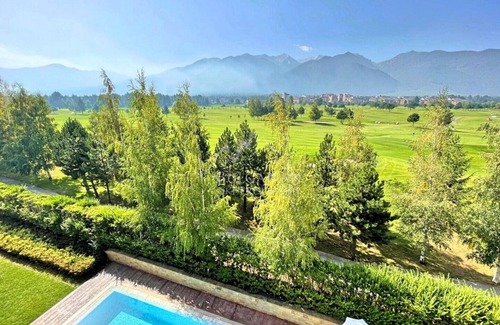 Razlog Apartment | Discover your alpine heaven near ski slopes, hiking trails and a soothing SPA.