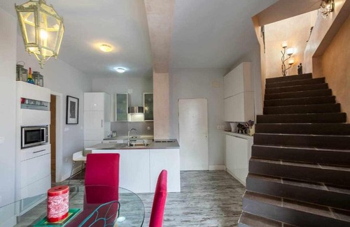 Guillena Apartment | diseño árabe a sólo 15 minutos de Sevilla Netflix y piscina