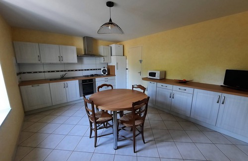 La Chapelle-Saint-Laurent House | Disponible cet été - Gîte du Petit Bonheur Paisible à la Campagne