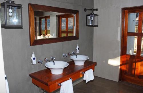 Bagani Cabin | Divava Okavango Resort & Spa