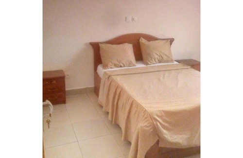 Nanga Eboko Apartment | DIVINE GRACE APPPART