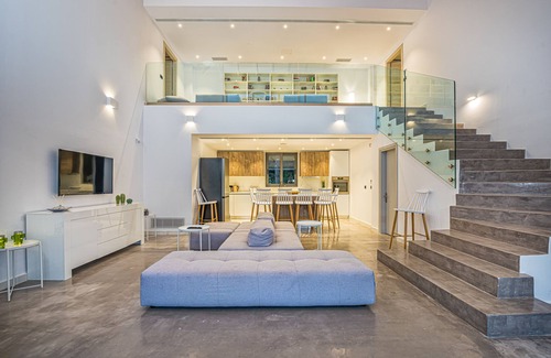 Pantokratoras Villa | Divine Villa Zakynthos