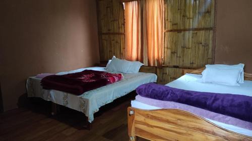 Laitmawsiang House | Dj wood cabin