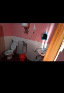 Laitmawsiang House | Dj wood cabin