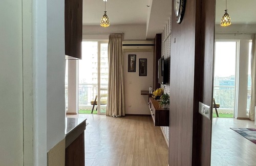 Gomti Nagar Apartment | DLF MyPad Calmiya