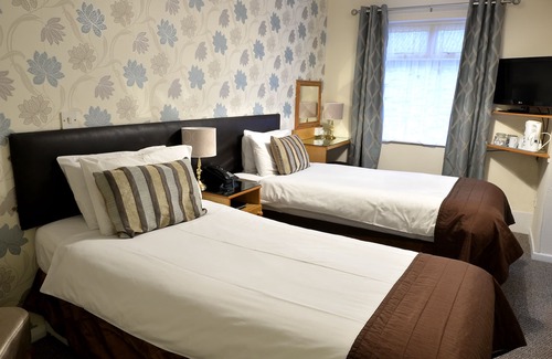 Carrickfergus Hotel | Dobbins Inn