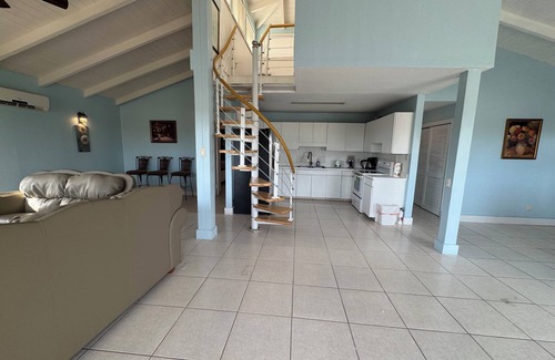 Discovery Bay Apartment | Dockside 3-bedroom Suite in Providenciales