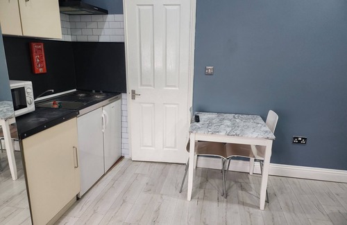 Grove Green Apartment | Dodi Apartments
