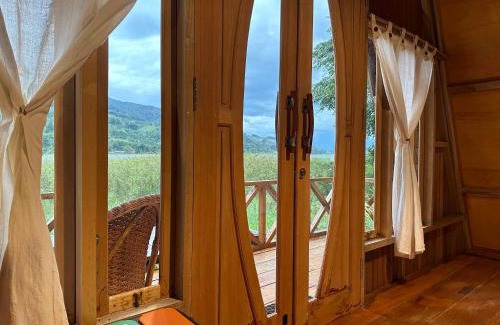Tentena House | Dodoha Mosintuwu