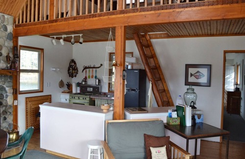 Quadra Island House | Doe Island North