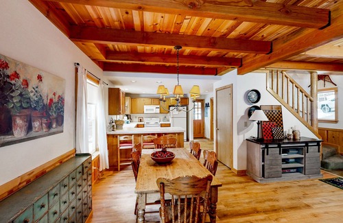 Tahoe Pines House | Dog-friendly forest cabin with deck & fireplace, blocks to Lake Tahoe/trails