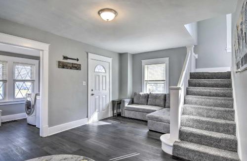 Cheektowaga House | Dog-Friendly Home about 14 Mi to Highmark Stadium