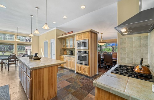 Sloat House | Dog-friendly home on 200 acres with great deck, fishing ponds & river access