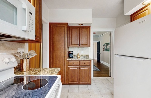 San Marco House | Dog-friendly home with full kitchen, WIFI, and walking distance to San Marco