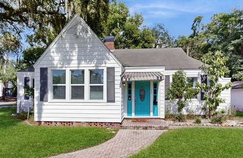 San Marco House | Dog-friendly home with full kitchen, WIFI, and walking distance to San Marco