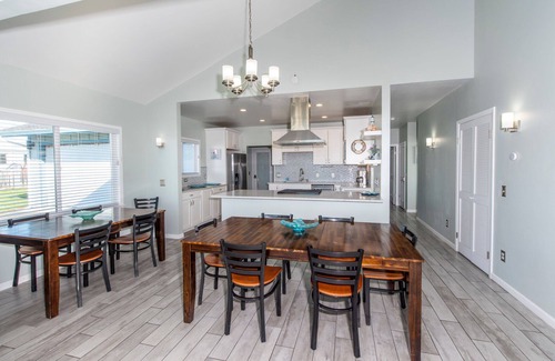 Fort Bragg House | Dog friendly! Oceanfront home with side to side views! Hear the sea lions!
